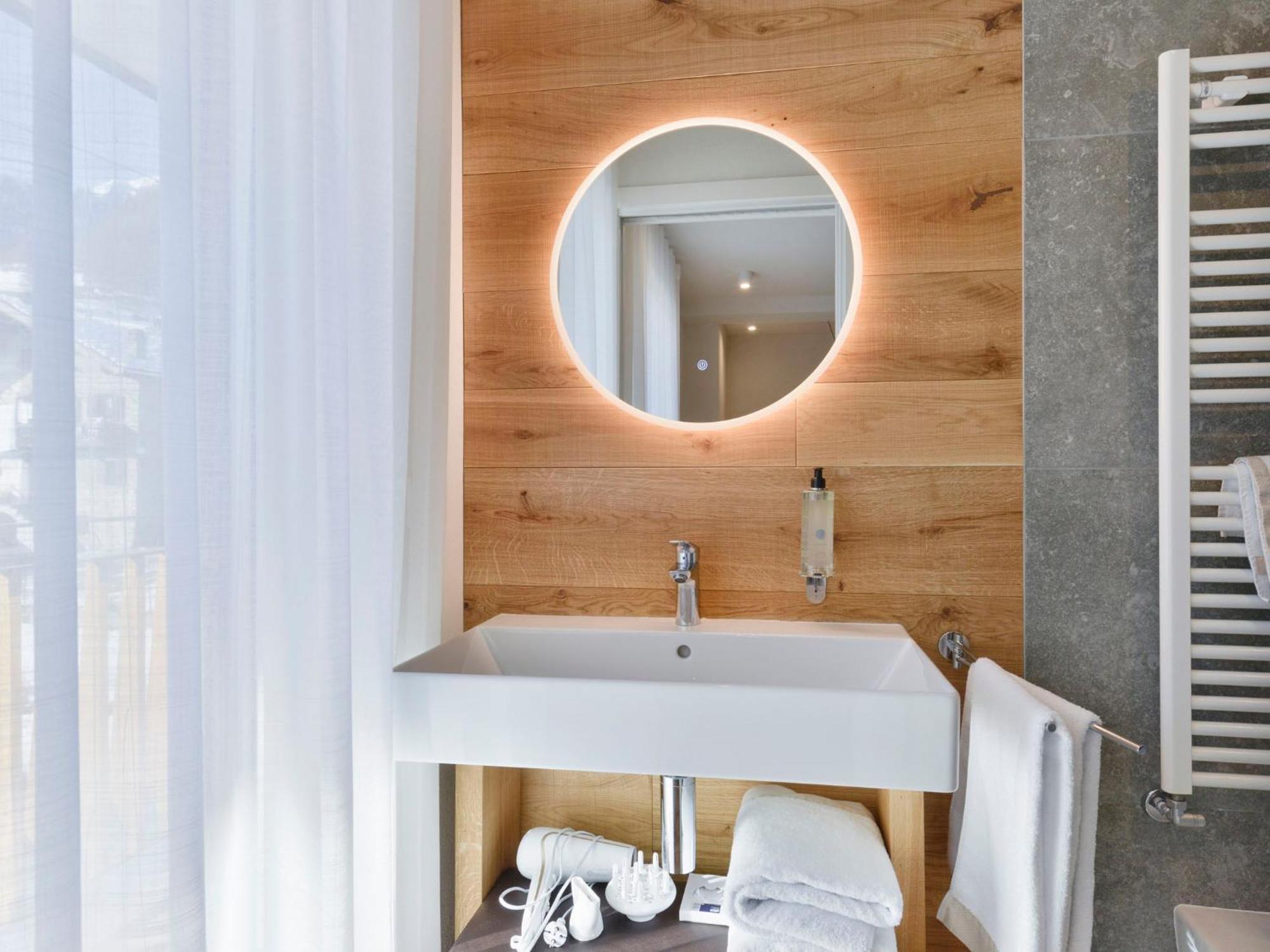 Hotel Zerbion Торньон Экстерьер фото